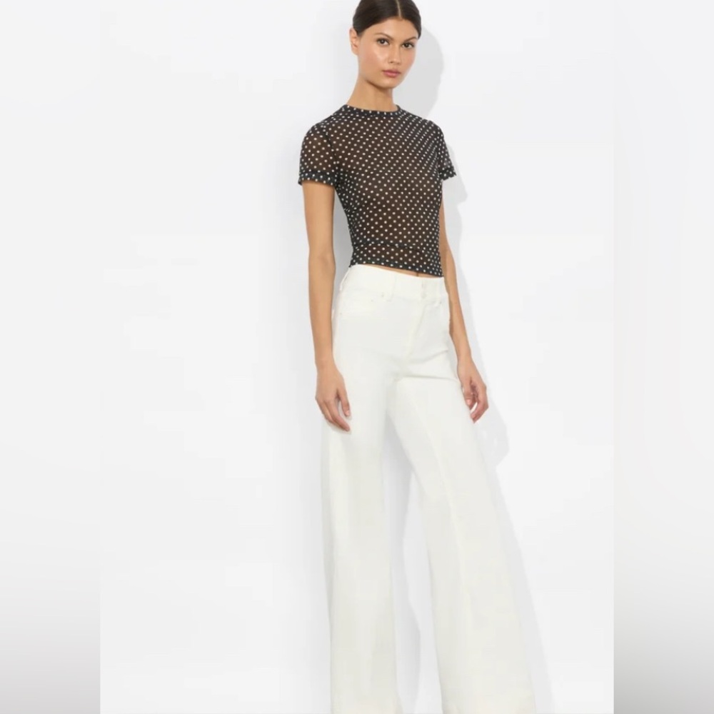 ❌SOLD❌NWT- Alice and Olivia TESS TEE size M - Picture 3 of 11